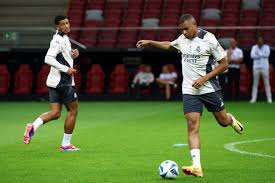 南宫28：巴西足球大地震：一场惨败引发的连锁反应！安切洛蒂是解药？.